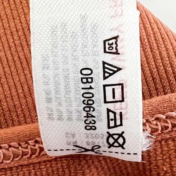 Out From Under Lace Trim Ribbed Cropped Tank Top Cami Y2K Womens XL Fairy Crop - Picture 6 of 7